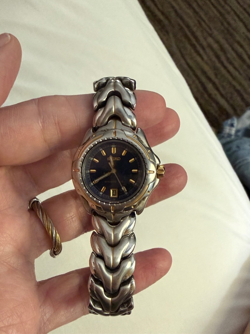 Seikp watch with date